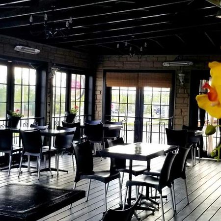 Auberge Happy Logis Lac-Etchemin Екстериор снимка
