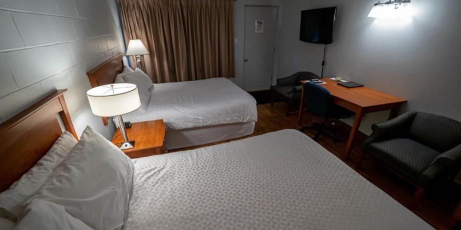 Auberge Happy Logis Lac-Etchemin Екстериор снимка